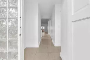 2408 N 35th Ave, Hollywood, FL 33021 - Photo 3