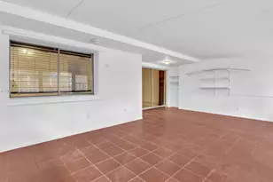 2408 N 35th Ave, Hollywood, FL 33021 - Photo 13