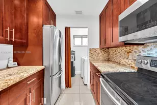 2408 N 35th Ave, Hollywood, FL 33021 - Photo 25