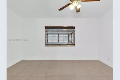 2408 N 35th Ave, Hollywood, FL 33021 - Photo 37