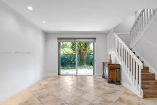 15037 SW 50th Ct, Davie, FL 33331 - Photo 5