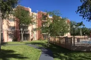 13701 Kendale Lakes Cir, Miami, FL 33183 - Photo 25