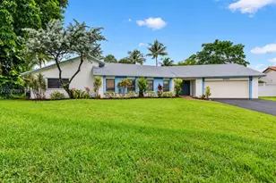 9880 SW 1st St, Plantation, FL 33324 - Photo 3