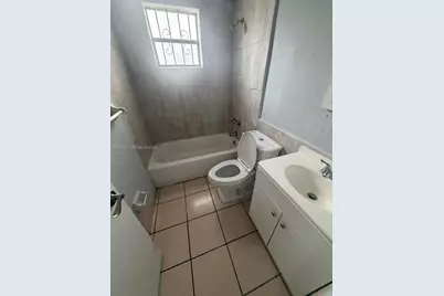 1330 NE 127th St #5, North Miami, FL 33161 - Photo 5