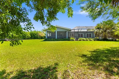 9299 NW 13th Ave, Miami, FL 33147 - Photo 29