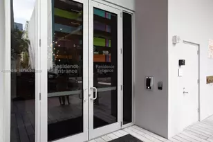 227 NE 2nd St, Miami, FL 33132 - Photo 31