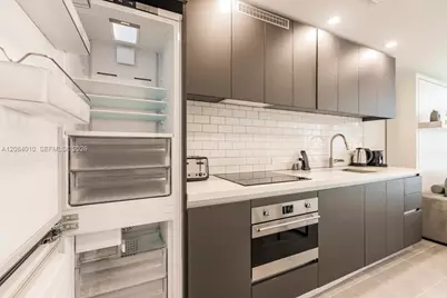 227 NE 2nd St #3001, Miami, FL 33132 - Photo 9