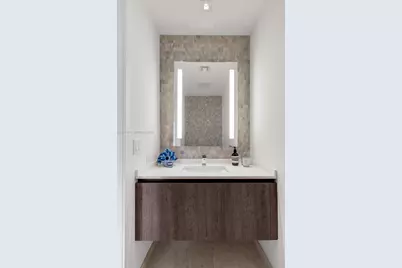 68 SE 6th St #2406, Miami, FL 33131 - Photo 13