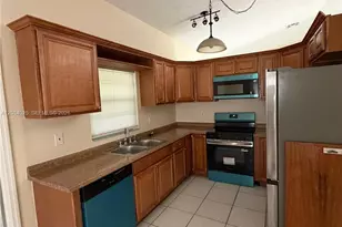 10857 NW 32nd Pl, Sunrise, FL 33351 - Photo 1