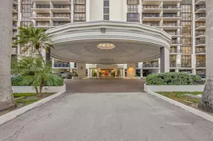 1450 Brickell Bay Dr, Miami, FL 33131 - Photo 1