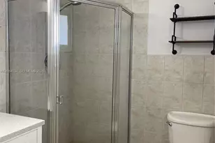 125 Edgewater Dr, Coral Gables, FL 33133 - Photo 21