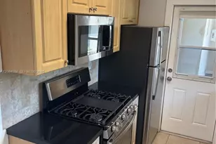 125 Edgewater Dr, Coral Gables, FL 33133 - Photo 13