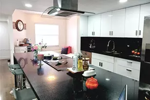 1100 SW 130th Ave, Pembroke Pines, FL 33027 - Photo 5