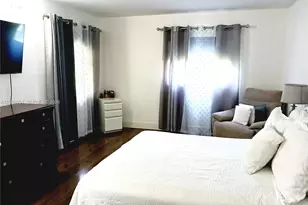 1100 SW 130th Ave, Pembroke Pines, FL 33027 - Photo 13