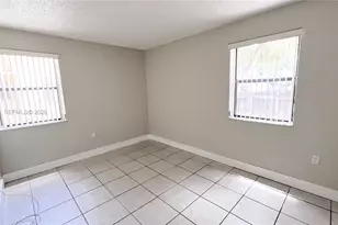 686 NW 114th Ave, Sweetwater, FL 33172 - Photo 9
