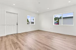 4795 E 8th Ct, Hialeah, FL 33013 - Photo 7