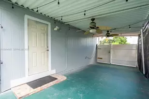 241 SW 3rd Terrace, Dania Beach, FL 33004 - Photo 17