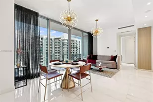 300 Biscayne Blvd Way, Miami, FL 33131 - Photo 3