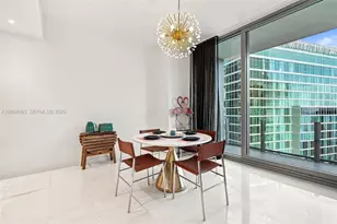 300 Biscayne Blvd Way, Miami, FL 33131 - Photo 9