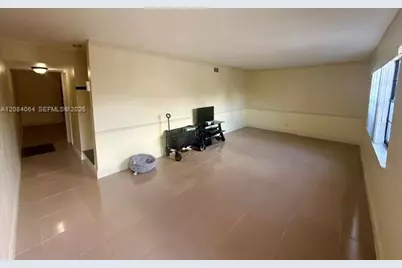 12 Meacham Ln #12, Tamarac, FL 33319 - Photo 3