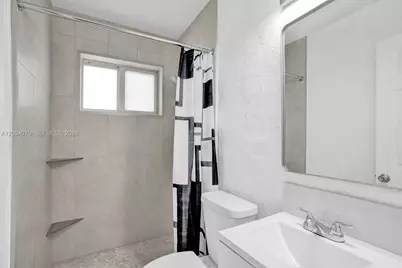 1210 NW 2nd St #3, Fort Lauderdale, FL 33311 - Photo 9