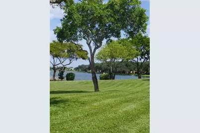 2841 N Oakland Forest Dr #203, Oakland Park, FL 33309 - Photo 31