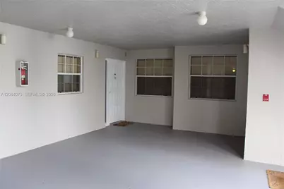 2841 N Oakland Forest Dr #203, Oakland Park, FL 33309 - Photo 23
