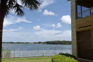 2841 N Oakland Forest Dr, Oakland Park, FL 33309 - Photo 29