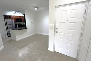 2841 N Oakland Forest Dr, Oakland Park, FL 33309 - Photo 5