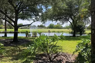 2431 SW 82nd Ave, Davie, FL 33324 - Photo 5