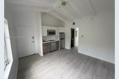 1450 Meridian Ave #202, Miami Beach, FL 33139 - Photo 5