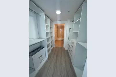 1750 N Bayshore Dr #3402, Miami, FL 33132 - Photo 7