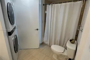 1750 N Bayshore Dr, Miami, FL 33132 - Photo 13