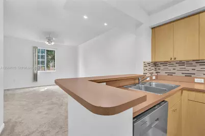 2931 NE 185th St #1101, Aventura, FL 33180 - Photo 15