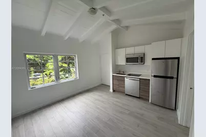 1450 Meridian Ave #202, Miami Beach, FL 33139 - Photo 3