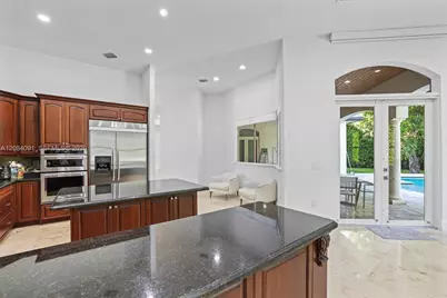 8095 SW 187th St, Cutler Bay, FL 33157 - Photo 11