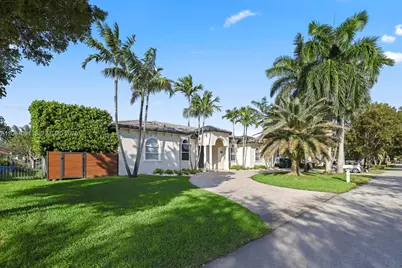 8095 SW 187th St, Cutler Bay, FL 33157 - Photo 1