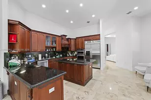 8095 SW 187th St, Cutler Bay, FL 33157 - Photo 13
