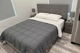 2285 NW 2nd St, Miami, FL 33125 - Photo 3