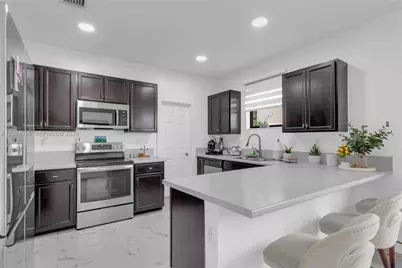133 NE 25th Ter #0, Homestead, FL 33033 - Photo 9