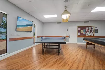 332 Briarwood Cir #2-19, Hollywood, FL 33024 - Photo 25
