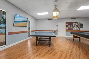 332 Briarwood Cir, Hollywood, FL 33024 - Photo 25