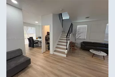 8108 NW 108th Ct, Doral, FL 33178 - Photo 23