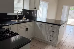 15457 SW 150th St, Miami, FL 33196 - Photo 7