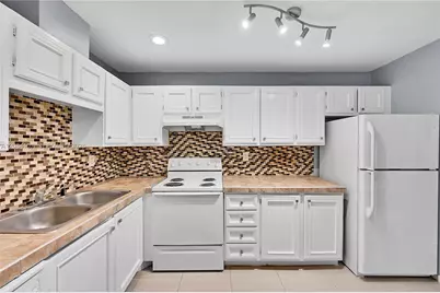 4132 NW 88th Ave #203, Coral Springs, FL 33065 - Photo 5