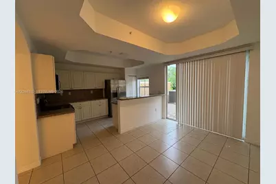 1037 SW 143rd Ave #1305, Pembroke Pines, FL 33027 - Photo 3