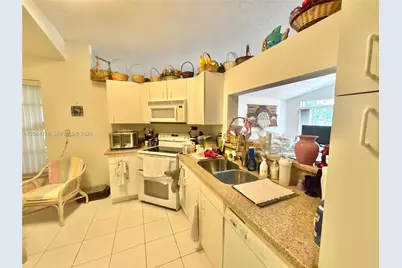 16478 NW 20th St, Pembroke Pines, FL 33028 - Photo 11