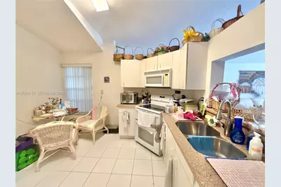16478 NW 20th St, Pembroke Pines, FL 33028 - Photo 13