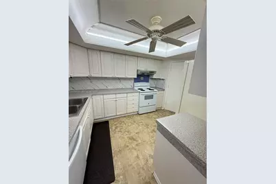 1351 NE Miami Gardens Dr #1425E, Miami, FL 33179 - Photo 3