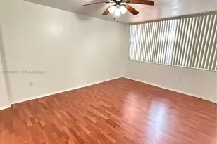 1351 NE Miami Gardens Dr, Miami, FL 33179 - Photo 15